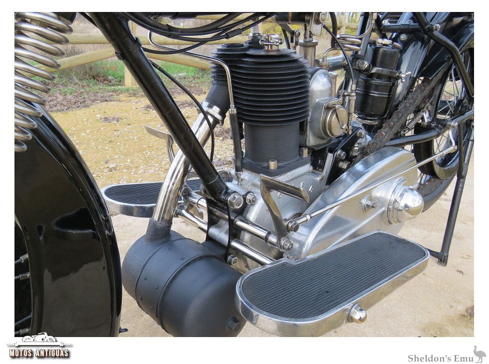 Rover-1918-500cc-MANT-Engine-02.jpg
