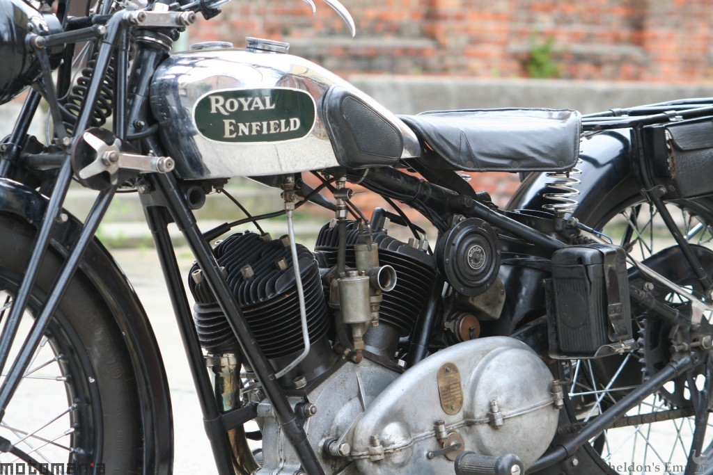 Royal-Enfield-1931-998cc-Motomania-6.jpg