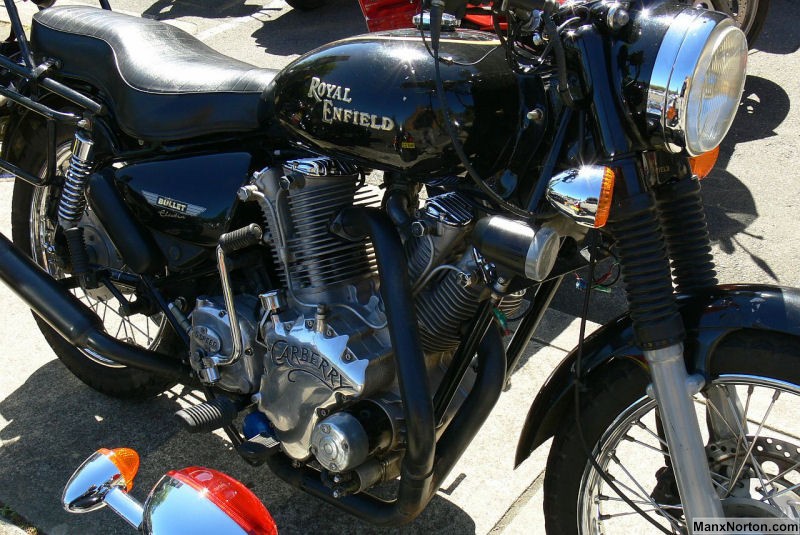 Royal-Enfield-Carberry-V-Twin-2.jpg