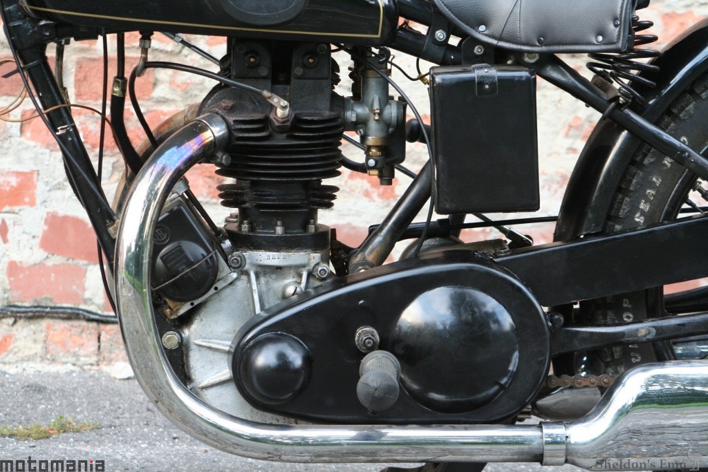 Rudge-1930-Special-Motomania-2.jpg