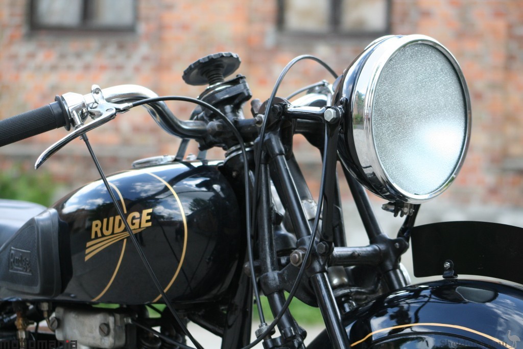 Rudge-1934-Special-Motomania-3.jpg