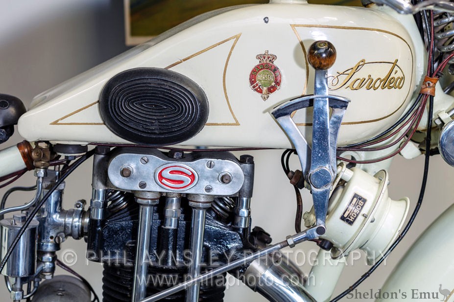 Sarolea-1929-24U-PA-NTM.jpg