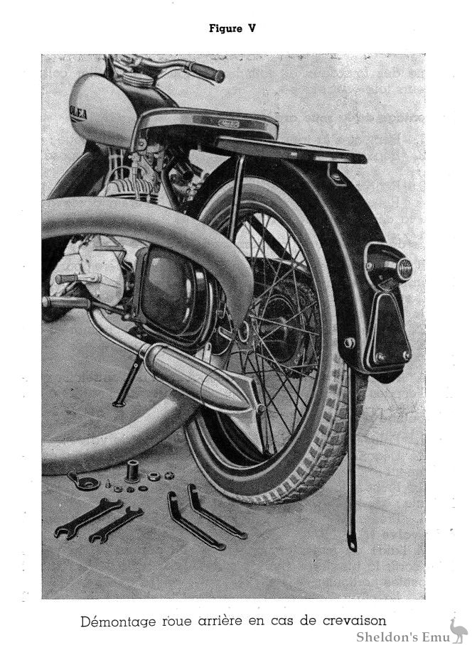 Sarolea-1952c-Regina-198cc-Rear-Wheel.jpg