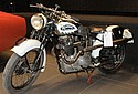 Taurus-1947-250cc-Bitubo-MRi.jpg