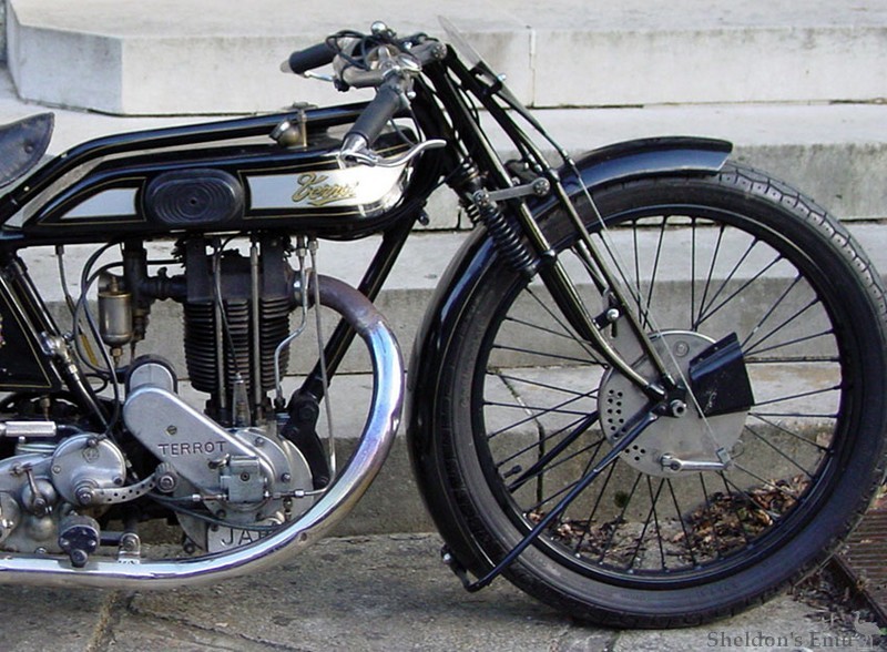 Terrot-1927-350cc-Racer-2.jpg