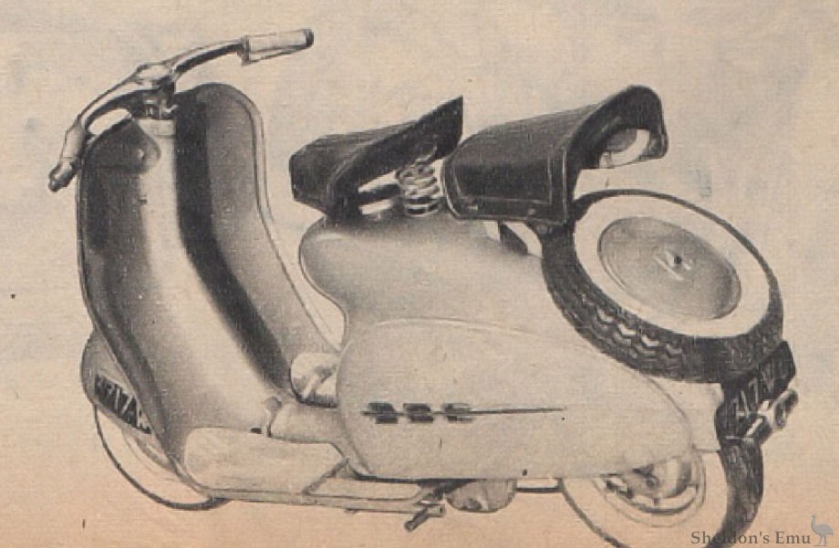 Motoconfort-1951-Scooter-Paris-Salon.jpg