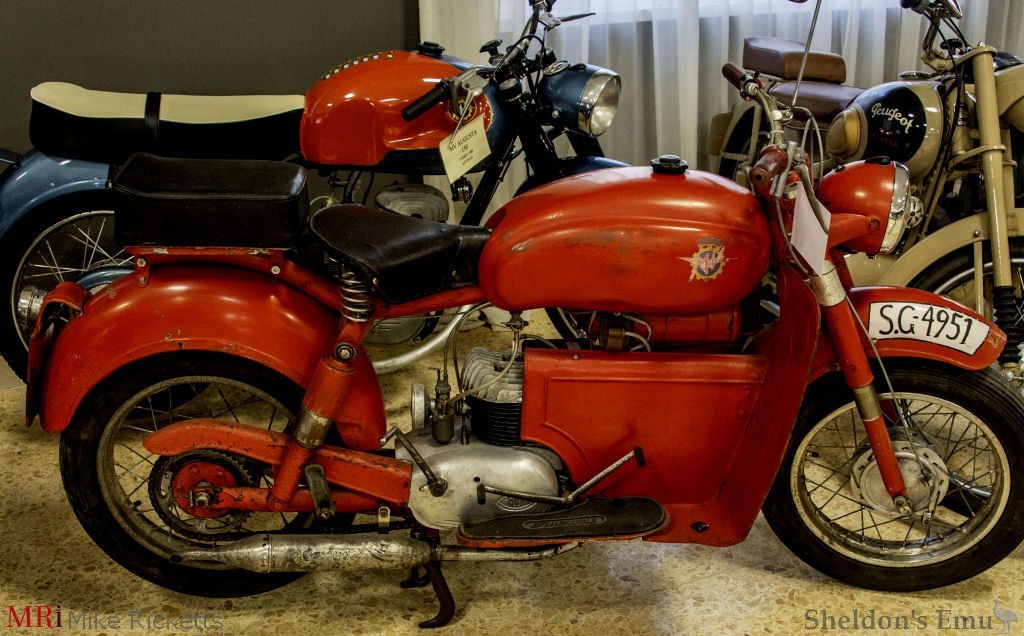 MV-Agusta-1958-Pullman-150cc-SSa-MRi.jpg