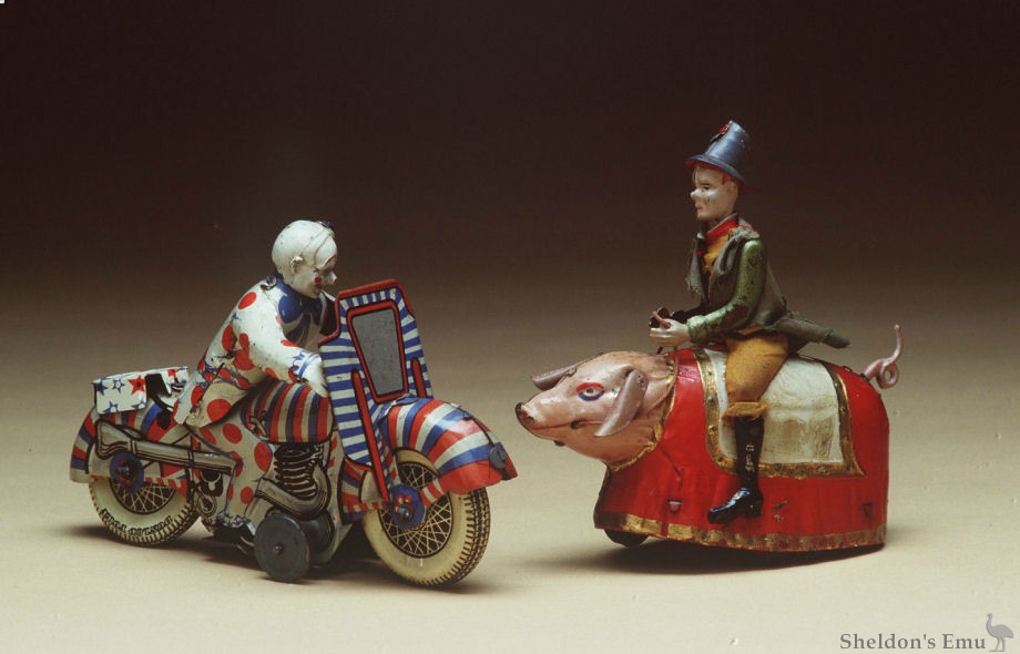 Toy-Motorcycle-Clown-920.jpg