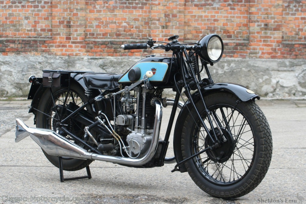 Triumph-1930-CTT-500cc-Moma-01.jpg