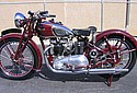 Triumph-1938-Speed-Twin-LHS.jpg