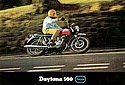 Triumph-1973-Daytona-01.jpg