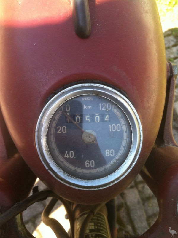 TWN-1953-125cc-Italy-07.jpg