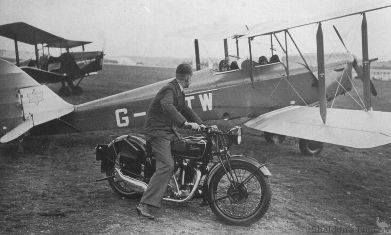 Velocette-1934-KTS-with-Tiger-Moths-VBG.jpg