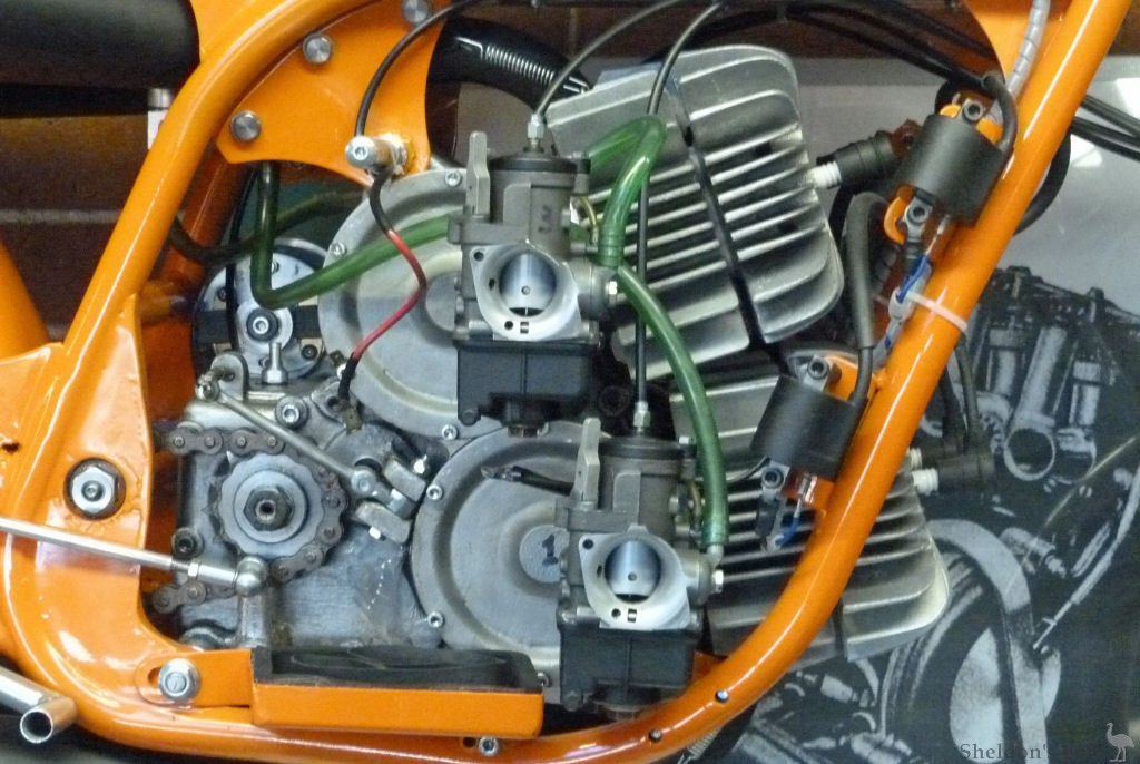 Villa-1969-250cc-Four-SMM-MRi-02.jpg