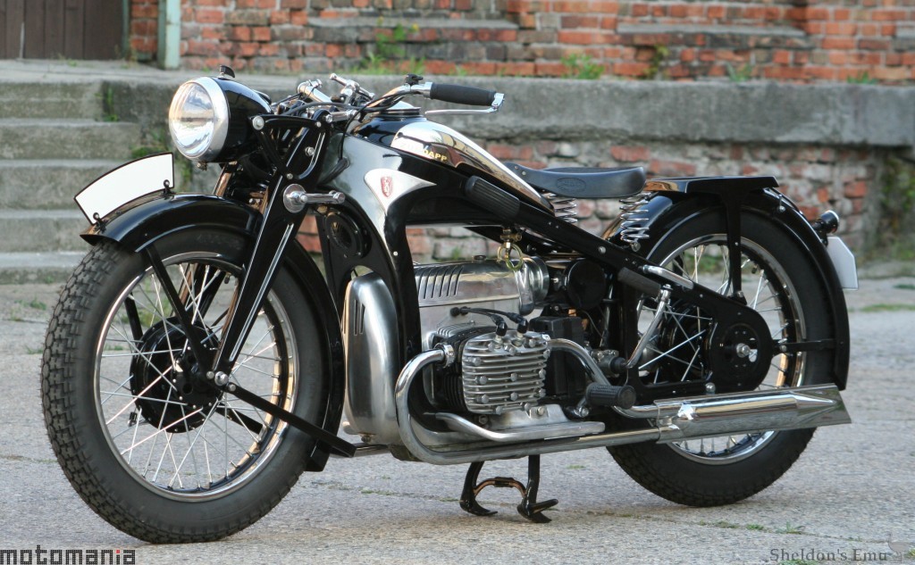Zundapp-1934-K800-Motomania3.jpg