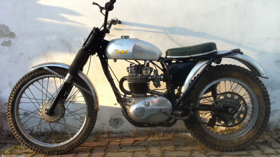 BSA B40 Trials